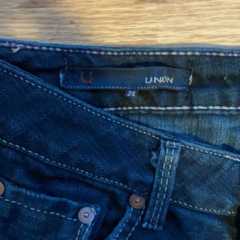 Union Jeans - Picture 3 of 5